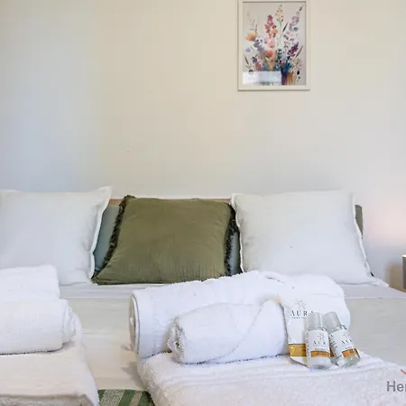 Center Refuge - Free Parking - Garden - Cruises Apartment Savona