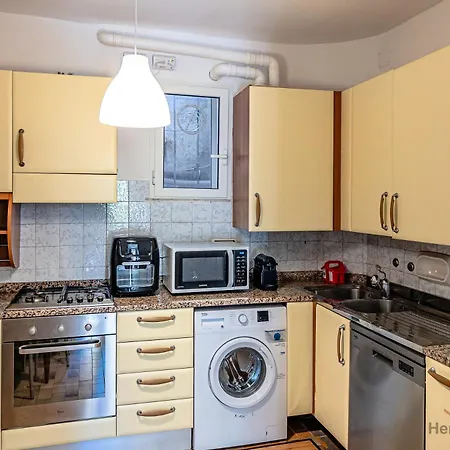 Apartment Garden Paradise - Free Parking - Terminal 4min *